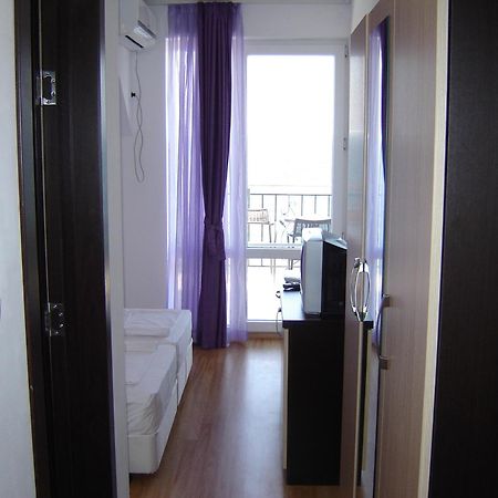 Villa Lazuren Bryag 2 Csernomorec Szoba fotó