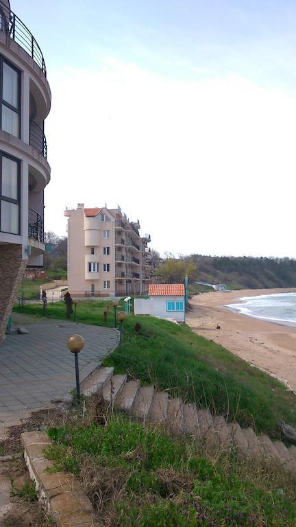 Villa Lazuren Bryag 2 Csernomorec Szoba fotó